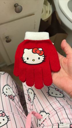 Hello Kitty, Gloves Brand New Never Worn