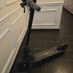 Segway Ninebot G60 Max Scooter