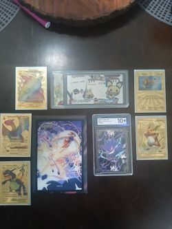 POKÉMON ART AND GOLD FOIL CARDS
