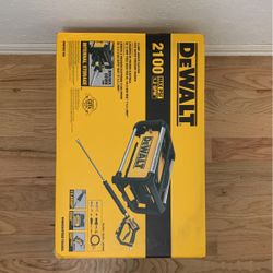 DeWalt Electric Pressure Washer 2100 PSI 