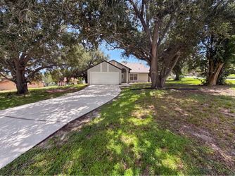 Unit 45 | 4 bd | 2 ba | 1778 sqft | 17802 Jefferson St Oakland, FL 34787