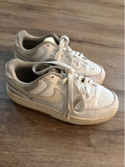 Free Girls Nike Tennis Shoes size 6