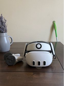 Meta Quest 3 plus Accessories!