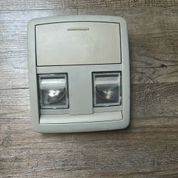 Overhead Console Assembly From 2007 Dodge Magnum