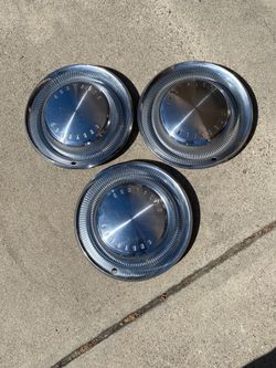 Chrysler 300 Deep Dish Hubcap Wheel Covers (3 total) - I think 1(contact info removed) Fit
