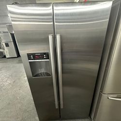 Bosch Refrigerator “36 Counter Depth 