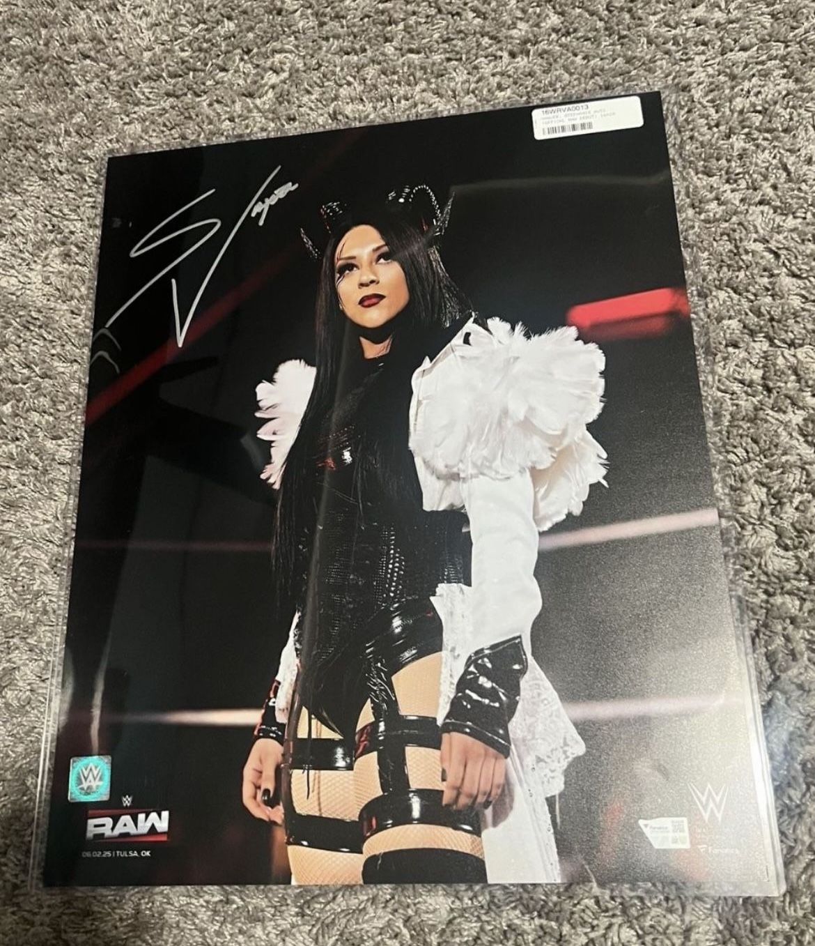 Wwe Stephanie Vaquer Signed 16x20 Photo (Fanatics Authentication)