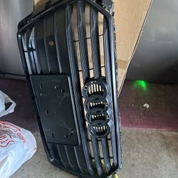 B9 Audi Grille