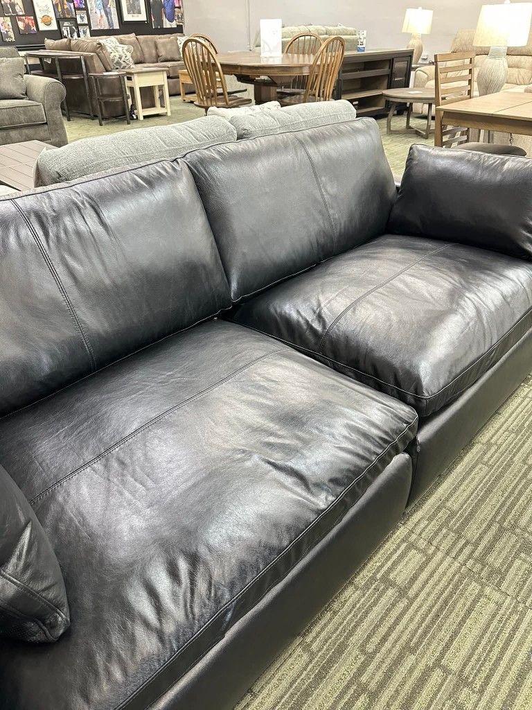 $39 Down Finance Sectional Sofa Sleeper Bedroom Set Queen Bed King Bed Mattress Dining Set