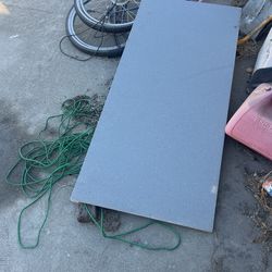 Gray Quarts