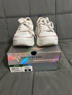 Skechers shoes platform