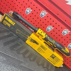 DEWALT ATOMIC 20V MAX 3/8 in. Extended Reach Cordless Ratchet (Tool Only)