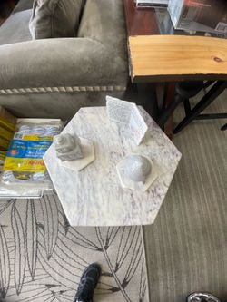 marble stand