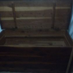 Extra Large Hope Cedar Chest