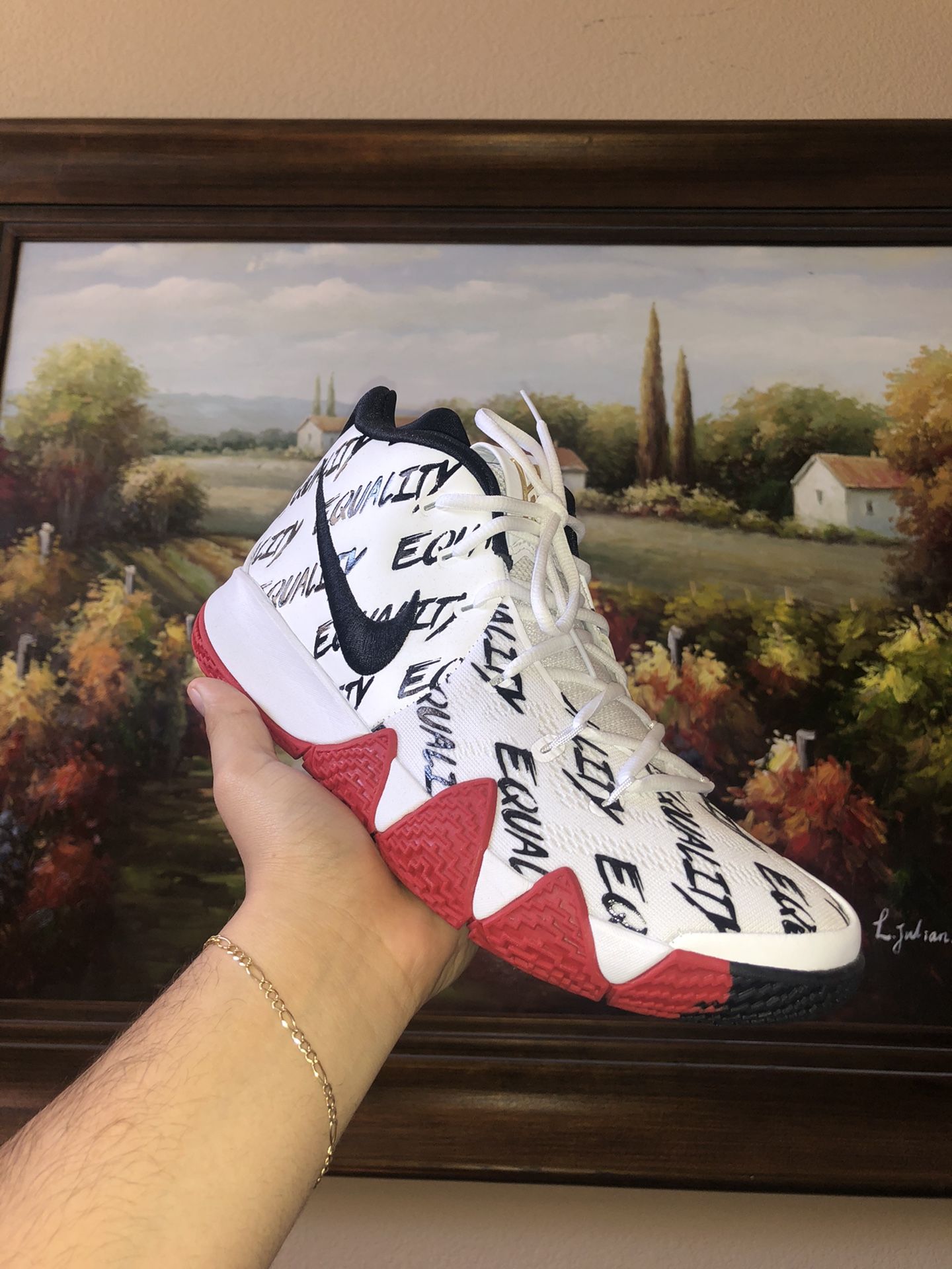 Nike Kyrie Equality BHM