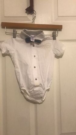 Carter’s baby clothes size 12 months