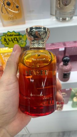 Brand new sealed Sunset Eau de Parfum 100ml