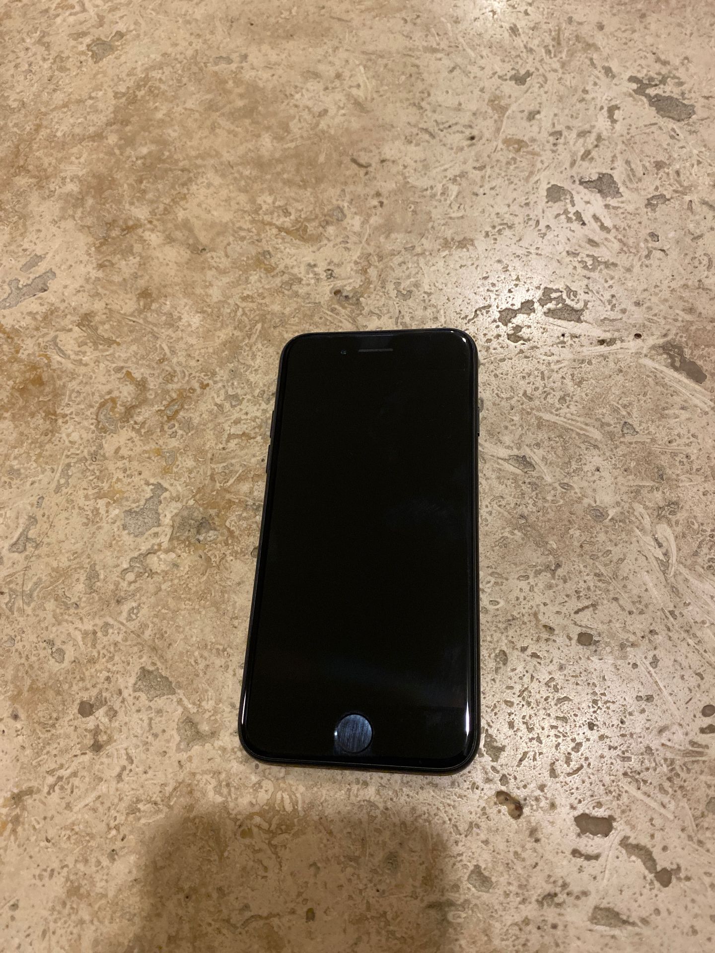 iPhone 7 32gb [VZW-Unlocked] Original Owner