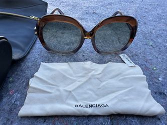 Balenciaga Sunglasses 🕶️ 