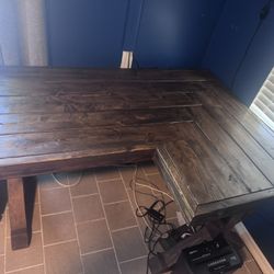 Farmhouse Corner Desk 