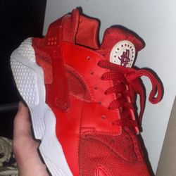 Nike Huraches Sz 10.5