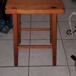2 HI END BAR STOOLS !