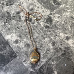 Necklaces with Swans