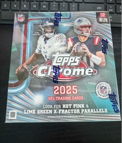 2025 Topps Chrome Football Mega