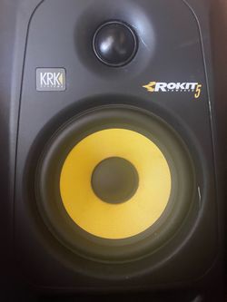 Studio Speakers