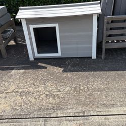 Ecoflex  Dog House 