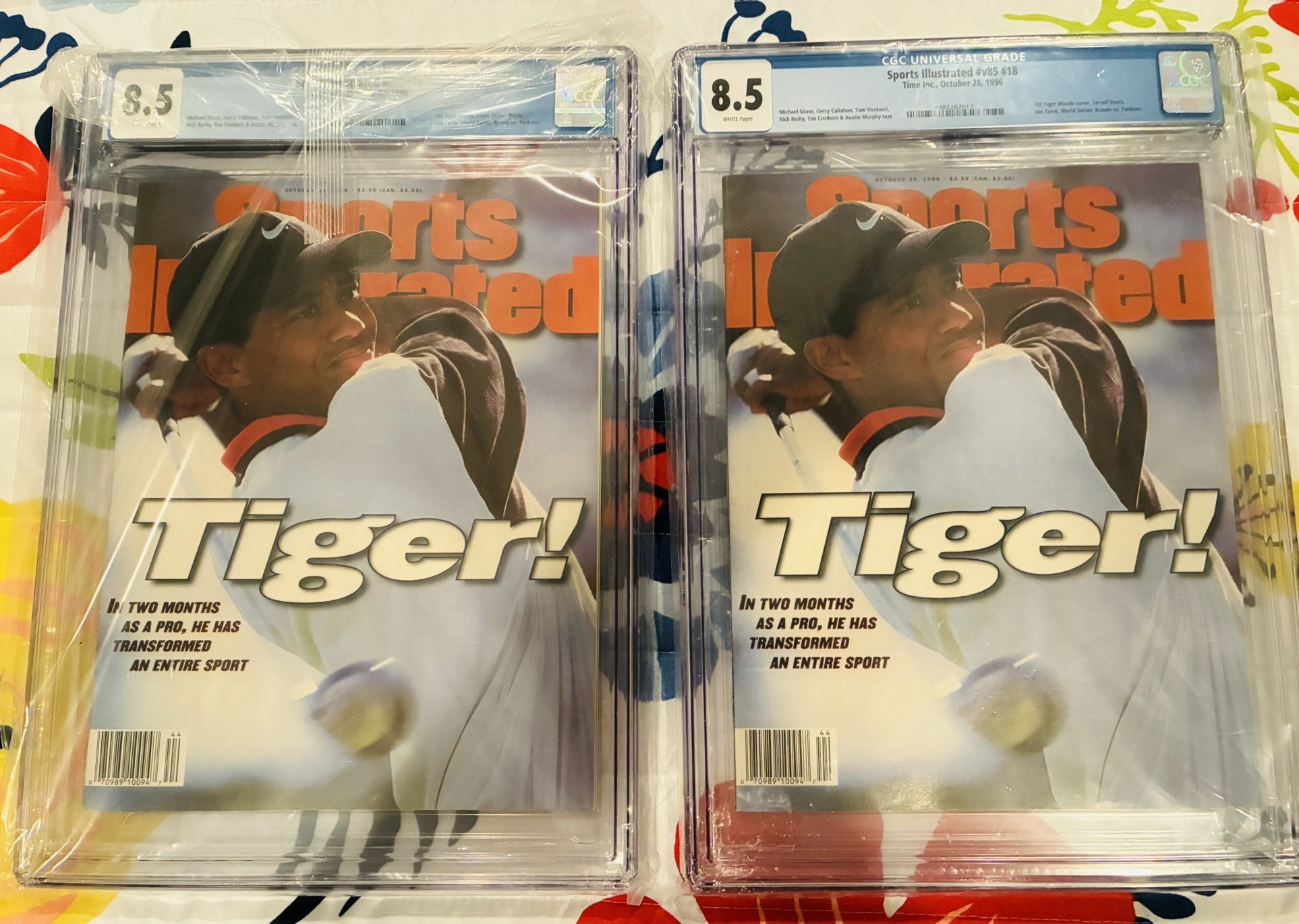 ( 2 ) Graded 8.5 Sports Illustrated Tiger Woods 