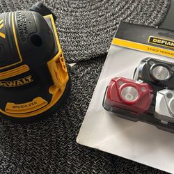 DEWALT DCW210 Orbit Sander + 3 Pack Headlights
