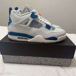Air Jordan 4 Military Blue Size 13 NEW