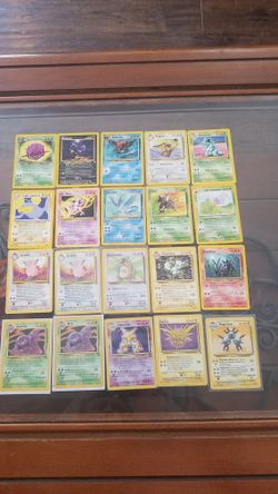 20x Vintage Pokemon Cards 1999 WOTC Lot W/Holo Rare