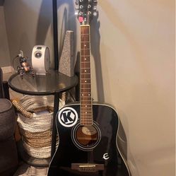Epiphone acoustic 