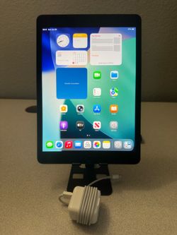 iPad 9th generation 64GB Wi-Fi iOS 26 Grey