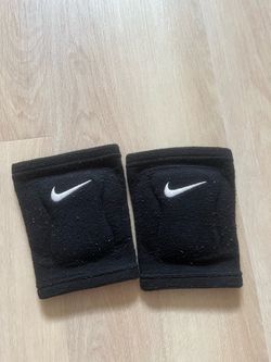 Nike Black Knee Pads