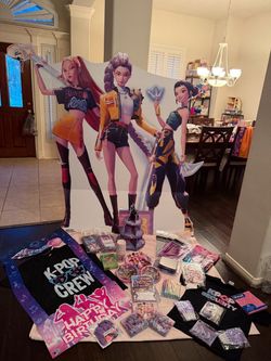 K-pop Birthday Party Supplies