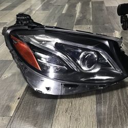 2017-2020  ECLASS  W213 HEADLIGHT RIGHT PASSENGER SIDE ORIGINAL OEM DYNAMIK LED COMPLETE ASSY WITH ALL THE MODULES 