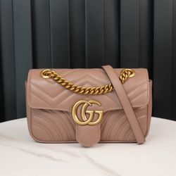 Women's Crossbody Gucci Marmont GG Purse bag
