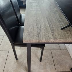 Dinning Table 
