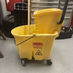 Rubbermaid Mop, Bucket