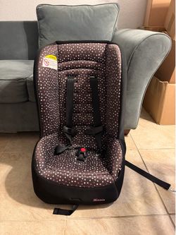 Car seat $30