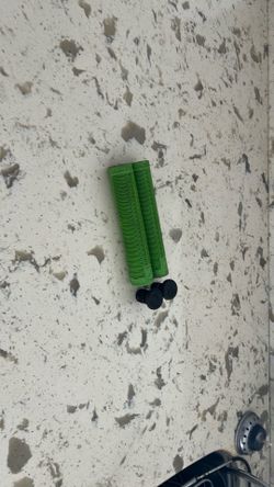 Mikehoder grips