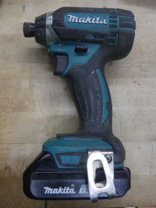 MAKITA IMPACT DRIVER 18V XDT11 WITH 1.5AH BATTERY USED 882840-1 