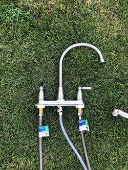 Kitchen Hook Sink With Spray Nozzle