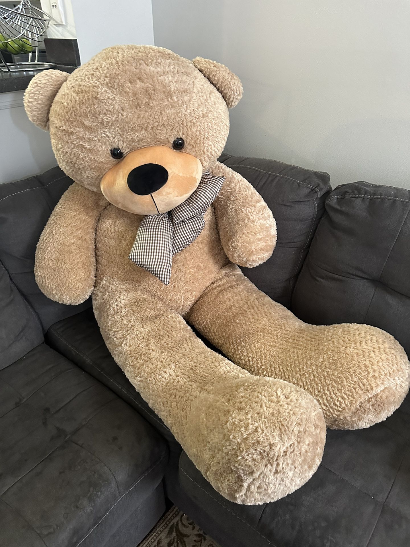 Giant Teddy Bear Stuffed Animal 
