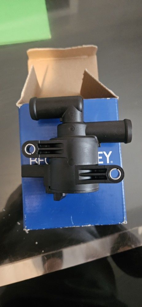 Hvac Heater/Coolant Control Valve. 
