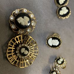 Vintage Black Cameo— victorian Revival Style