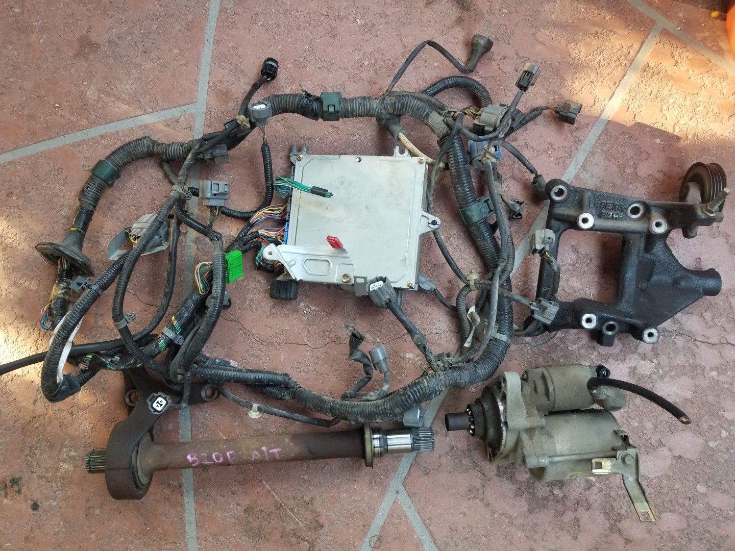 JDM HONDA B20B HIGH COMP 99-01 WIRING HARNESS ECU BOLTS STARTER ECT.